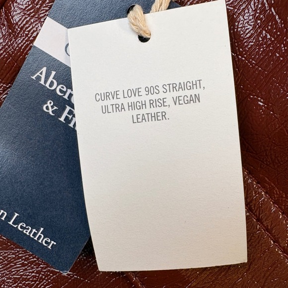 Abercrombie & Fitch Curve Love 90s Straight Vegan Leather Pants Size 32 / 14 - Picture 7 of 10